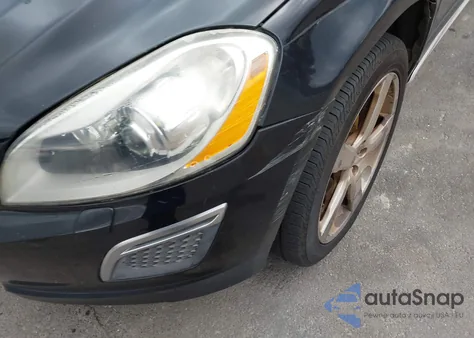 2011 Volvo Xc60 3.2 from USA, damaged, VIN YV4952DL4B2204295